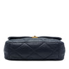 Chanel Maxi Lambskin 19 Flap Secondhand