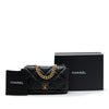 Chanel Maxi Lambskin 19 Flap Secondhand