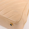 Chanel Chevron Leather Shoulder bag in Beige 1881694 Secondhand