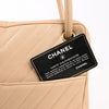 Chanel Chevron Leather Shoulder bag in Beige 1881694 Secondhand