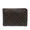 Louis Vuitton Monogram Etui Voyage MM Secondhand