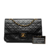 Chanel Medium Classic Lambskin Double Flap Secondhand
