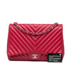 Chanel Maxi Classic Chevron Lambskin Single Flap Secondhand