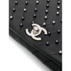 Chanel Black Chevron Quilted Leather Bag - 2010s Second hand