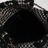 Secondhand Chanel 22 Black Tweed Bag