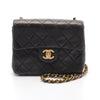 Chanel shoulder