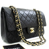 Chanel shoulder