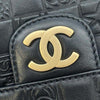 Chanel shoulder