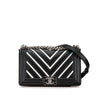 Chanel shoulder