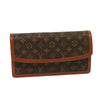 Louis Vuitton clutch