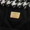 Secondhand Chanel 22 Black Tweed Bag