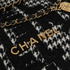 Secondhand Chanel 22 Black Tweed Bag