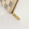 Secondhand Louis Vuitton Zippy coin purse