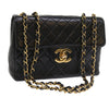 Chanel shoulder