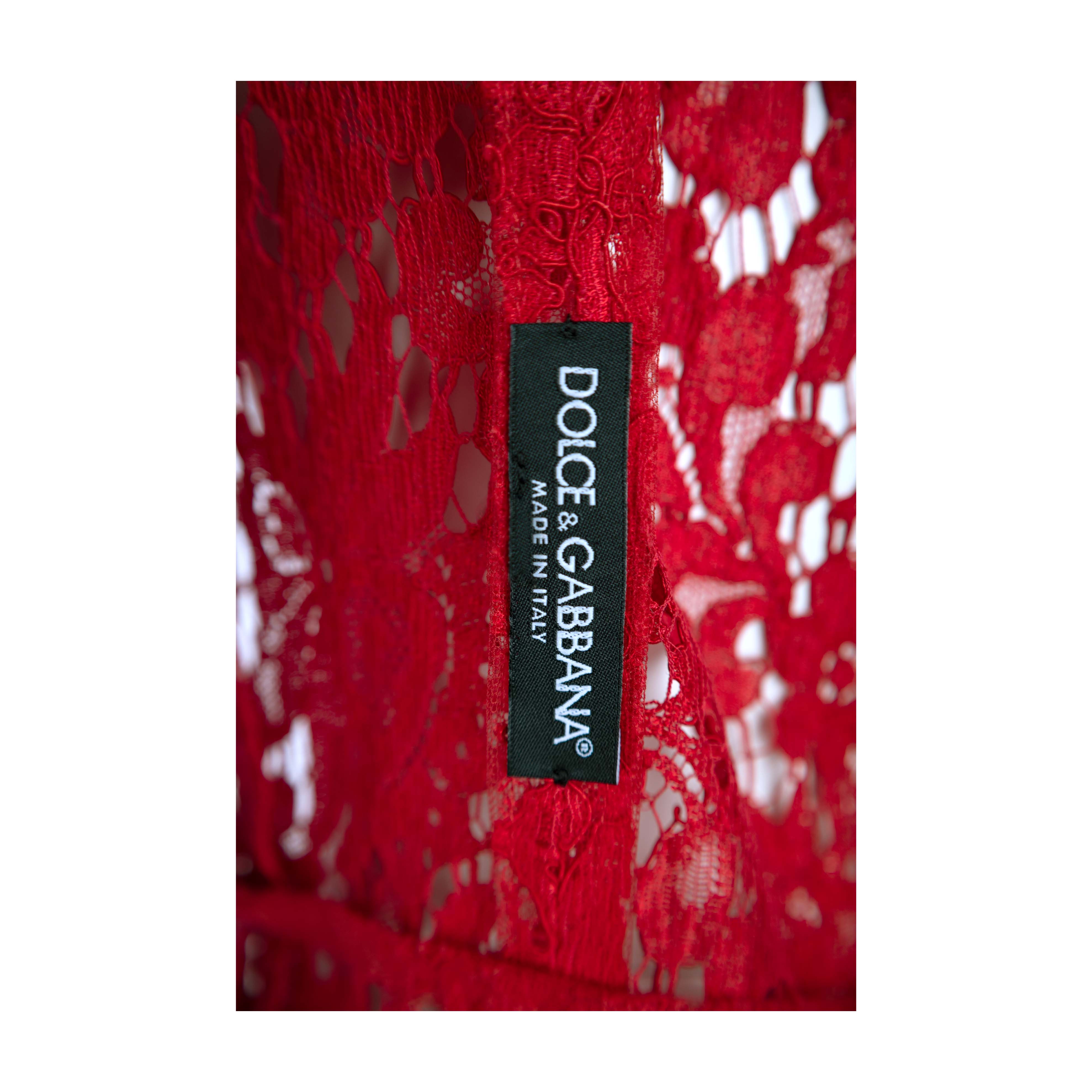 Dolce & Gabbana Red Embroidered Lace Dress - '10s | Luxury Vintage | Her-Age Dolce & Gabbana Red Embroidered Lace Dress - '10s | Luxury Vintage | Her-Age