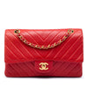Chanel Medium Classic Chevron Lambskin Double Flap Secondhand