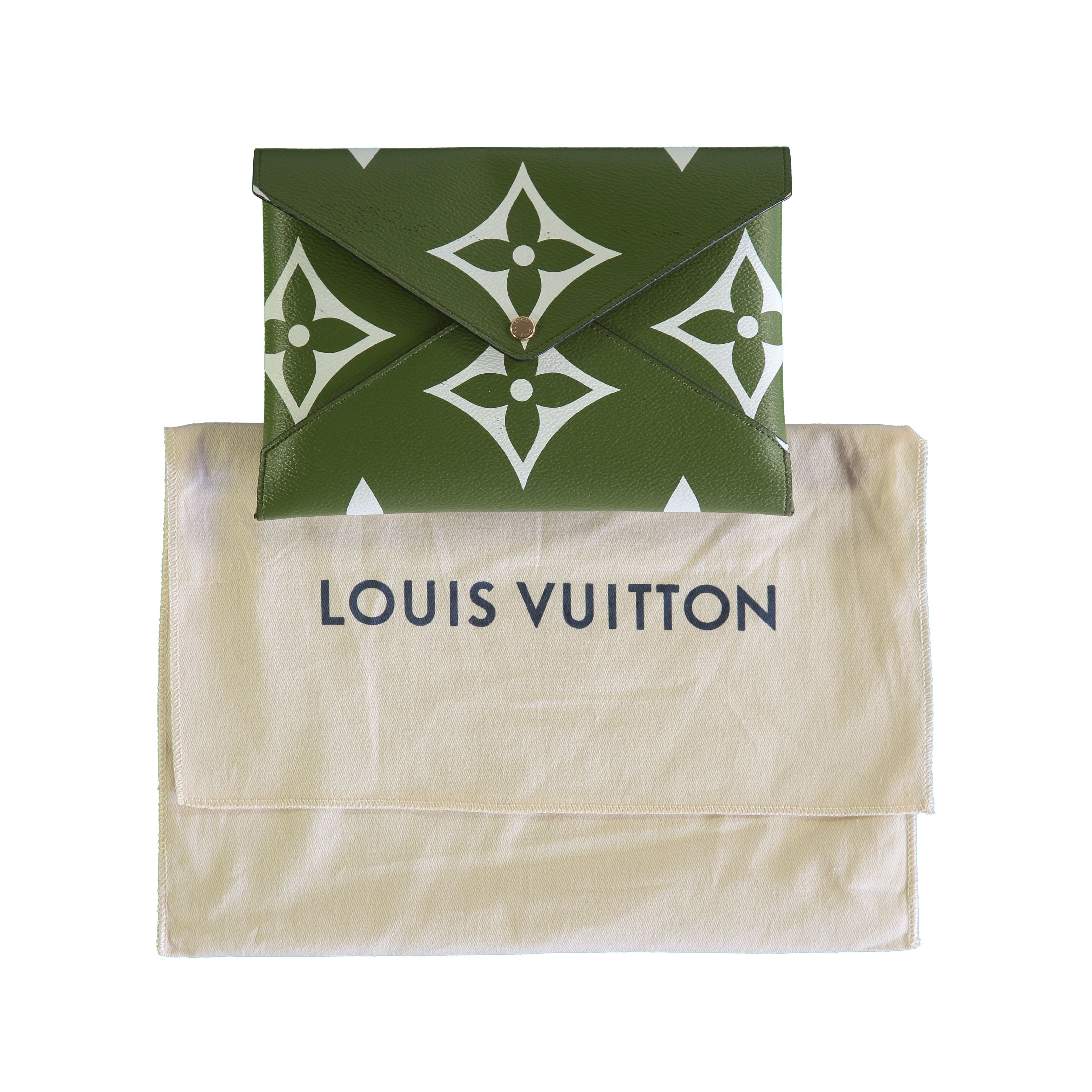 Preloved Louis Vuitton Kirigami Monogram Pouch SN4129 013023 – KimmieBBags  LLC