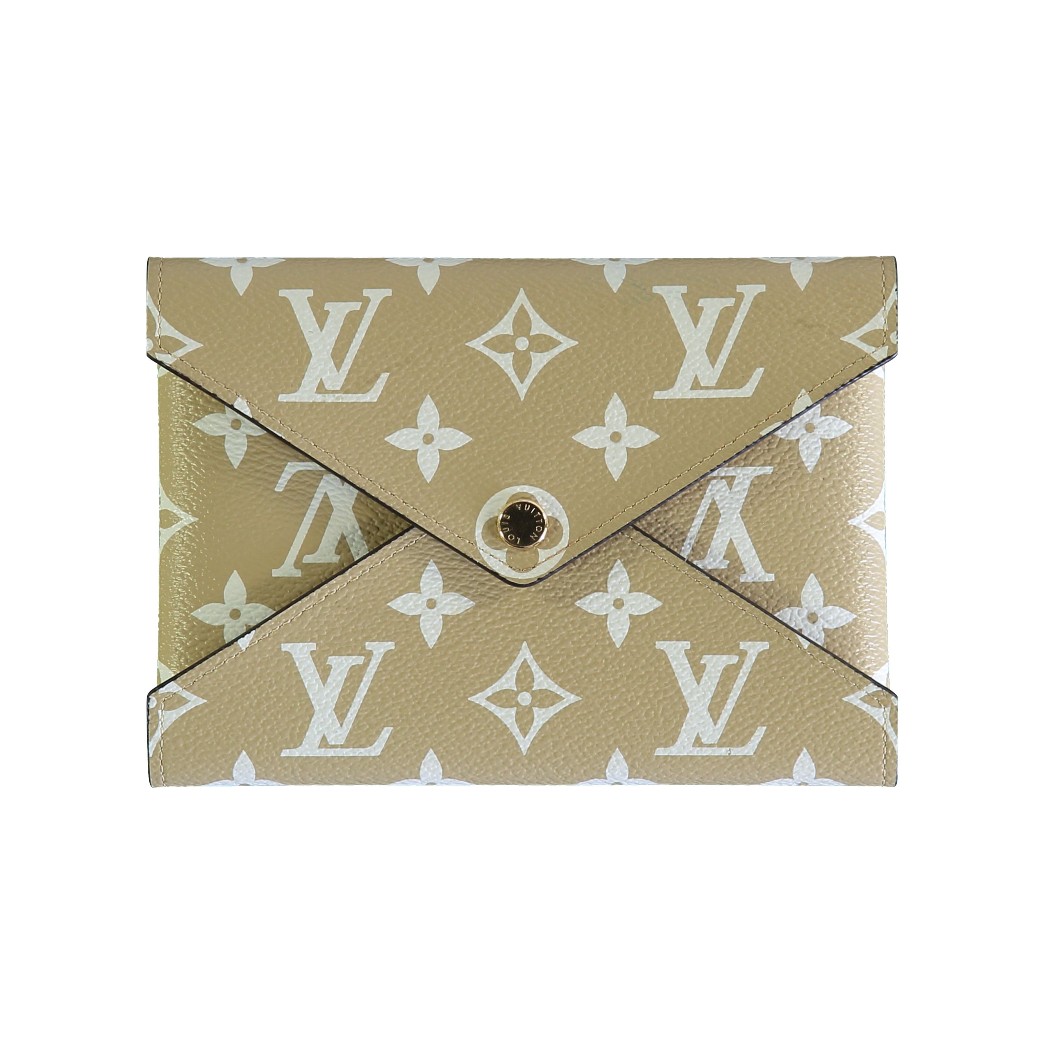 LOUIS VUITTON Monogram Giant Large Kirigami Pochette Kaki 1250754
