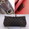 LOUIS VUITTON Shoulder Bag Second-hand