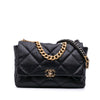 Chanel Maxi Lambskin 19 Flap Secondhand