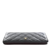 Chanel CC Quilted Caviar Yen Bifold Long Wallet Secondhand