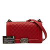Chanel Old Medium Quilted Caviar Boy Flap Secondhand