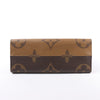 Louis Vuitton Giant Monogram Reverse On the Go MM in Brown M45321 Secondhand