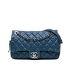 Chanel Jumbo Quilted Iridescent Caviar Easy Flap Secondhand