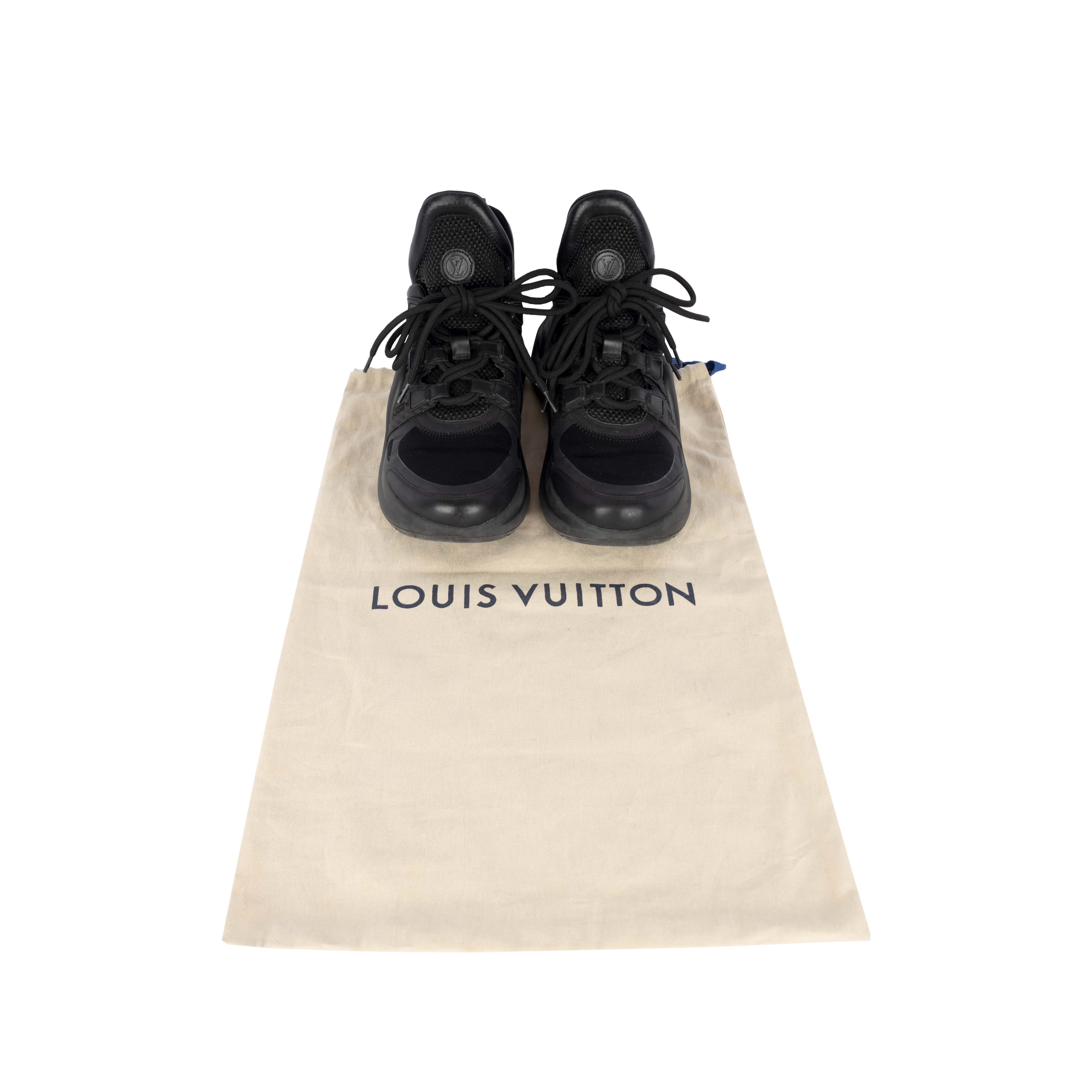 Archlight leather trainers Louis Vuitton Black size 39 EU in Leather -  35670294